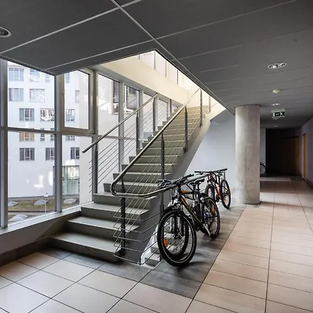 Riverside Spacious One Bedroom * Riga